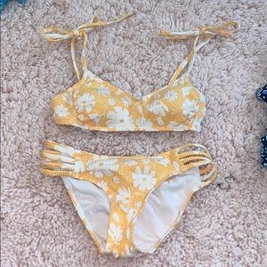 TARGET BIKINI NEVER WORN